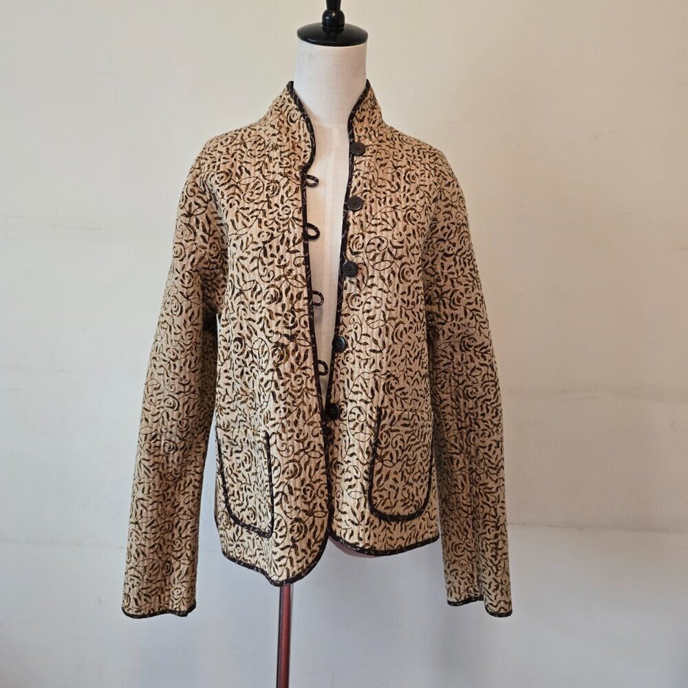 Reversible Quilted Jacket in Cream & Brown - Picture 10 of 16